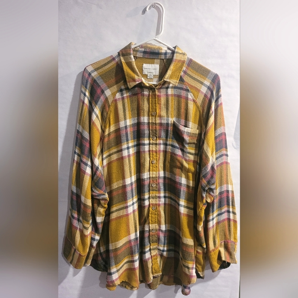 Oversized fit, yellow button-up flannel, American Eagle
